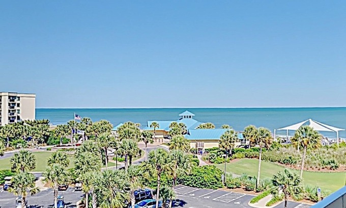 Litchfield by the Sea Condo | Nice! Paget 403 Features Oceanside Views of Pool, Clubhouse