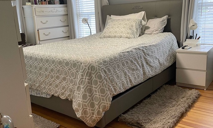 Long Branch House | Nice room with a private bathroom in a family home near the beach!!