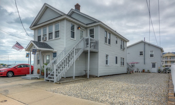 Ortley Beach House | Nice Summer Rental Close to Beach