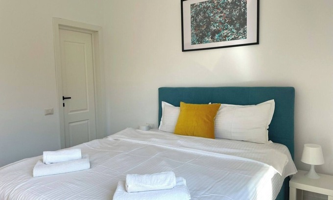 Bran House | Nicme Bran: Playstation and Barbecue