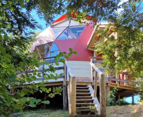 Curarrehue House | Nido del Quetrupillan Domo Geodésico