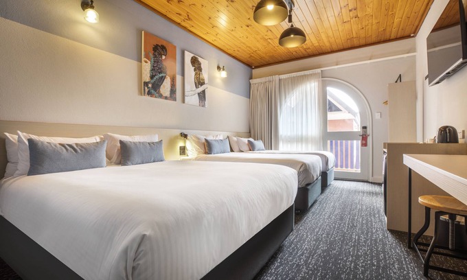 Mount Gambier Hotel | Nightcap at Federal Hotel Mt Gambier