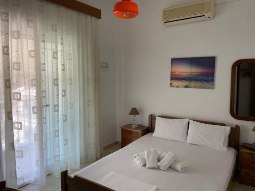 Nea Peramos Apartment | Nikos Rooms