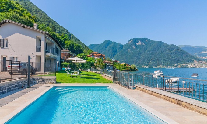 Lezzeno Apartment | Ninfea Apartments by Wonderful Italy - Sapphire