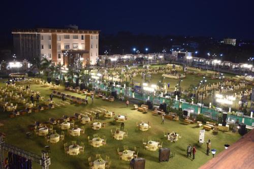 Gaya Hotel | Nirvana Grand Hotel & Resort