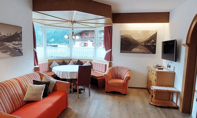 Graen Apartment | No. 13 Fewo Litnis - Guesthouse Braito