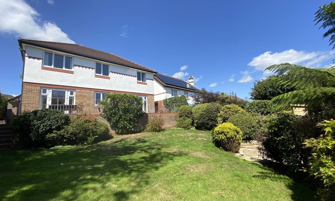 Falmouth House | No.48 Falmouth - 10 minutes walk to the beach (Sleeps 2)