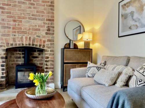 Knaresborough House | No 6 Bowling Green Yard