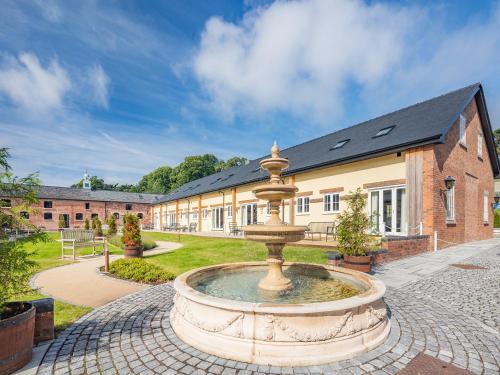 Felton House | No 7 - Cheltenham - Uk47936