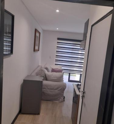 Greater Johannesburg Metropolitan Area Apartment | No 9 on Cladon Jadde Apartment