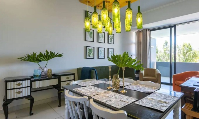 Greater Johannesburg Metropolitan Area Apartment | No loadshedding worries! Best long stay rates!