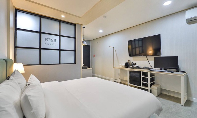 Sacheon Hotel | No25 Samchunpo
