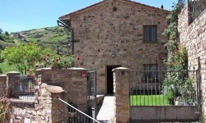 Montenegro de Cameros Cottage | Nogales House - La Costanilla