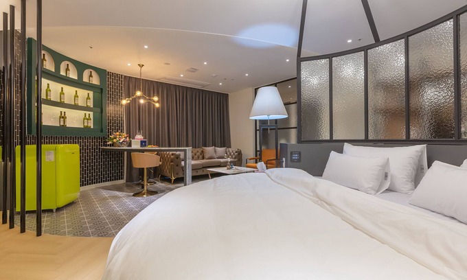 Gimhae Hotel | NOMAD HOTEL