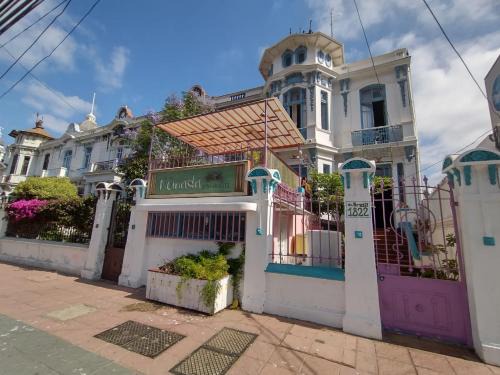 Valparaiso House | Nomada