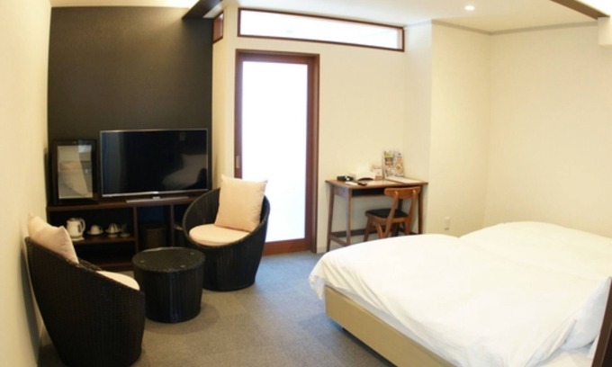 Kanazawa Hotel | Nonsmoking Deluxe twin room Equipped with WiF/Kanazawa Ishikawa