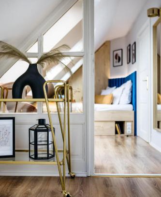 Gyor Apartment | Nook with a view - Quelle