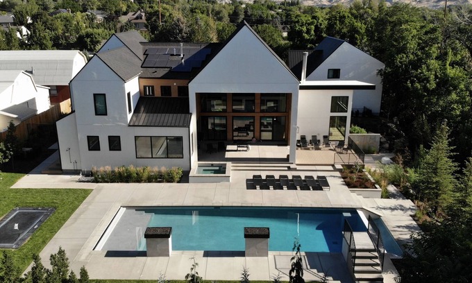 Scera Park South House | Nordic Dream Escape - Nestled in the River bottoms of Provo, UT