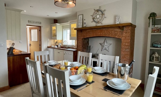 Bridlington Cottage | North Cottage - Bridlington