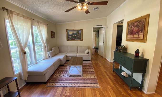 Old Town Cabin | North Florida Cabin near Springs/Trails/Farm Visit/Campground/Fire Pit