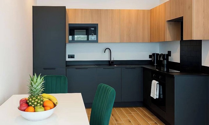 North Finchley Apartment | North London 1-Bed Apt, Sleeps 3, 10 Min to Tube