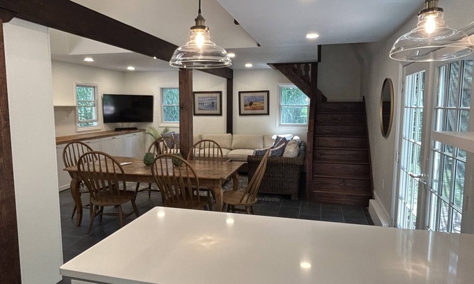 Locust Valley Cottage | North Shore Cottage