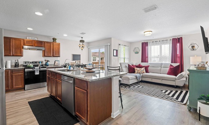 Southside Apartment | Northeast Florida Retreat