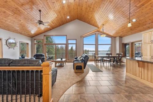 Land O Lakes House | Northwoods Vacation Cisco Chain