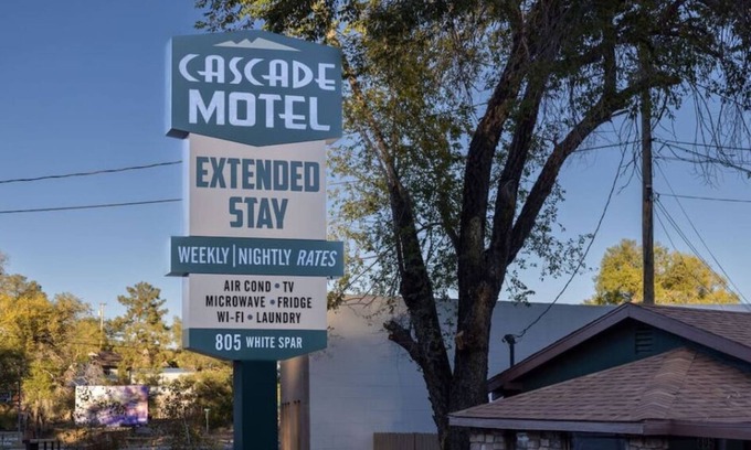 Prescott Apartment | Nostalgic Motel Vibes *Cozy Rooms * WIFI *Room 5