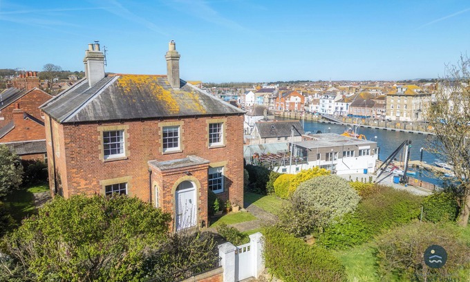 Weymouth House | Nothe House - Exclusive home, Weymouth Harbour