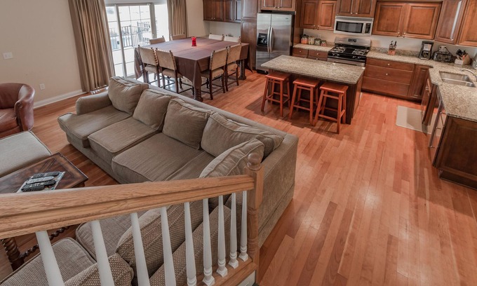 Notre Dame House | Notre Dame Game Day and Campus Visit Headquarters! Everything you need is here!