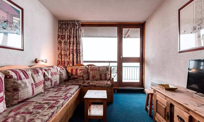 Arc-1800 Apartment | Nova Residence - Apartment 2 rooms 6 people close to the slopes, shops, day care and the ESF in the centre of the Arc 1800 station