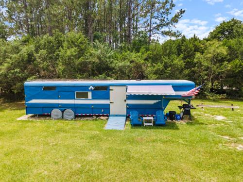 Archer House | NoZaDi classic horse trailer converted into a unique tiny home