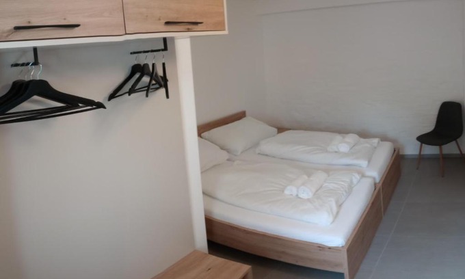 Moederbrugg House | NRV twee-persoonskamer met gemeenschappelijke keuken