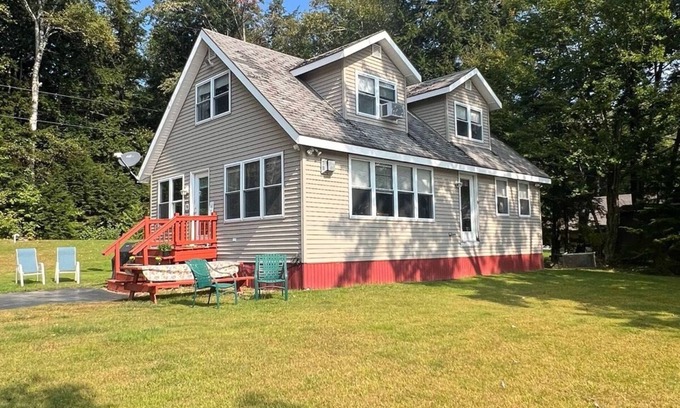 North Penobscot House | nSmith Pond the Door to Katahdin Area