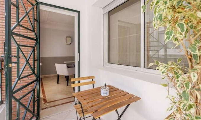 Baabda Apartment | Number Six Triangle d'Or by IB Signature