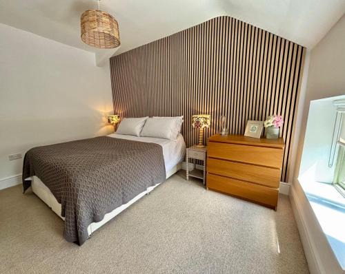 West Rudham House | Nutmeg Cottage