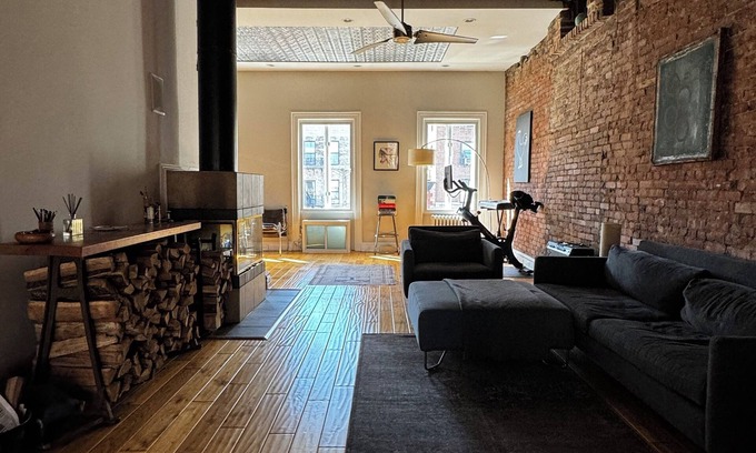 Ukrainian Village Apartment | NYC Gramercy Park Penthouse Loft with HUGE Private Roof Deck