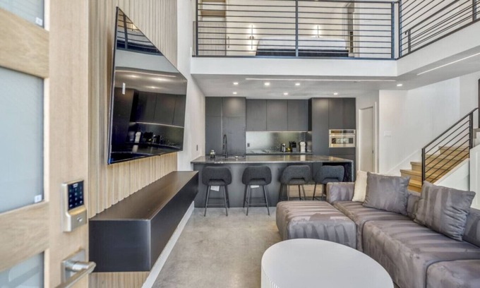 Greater East End Apartment | O'Four Lofts North, Unit D