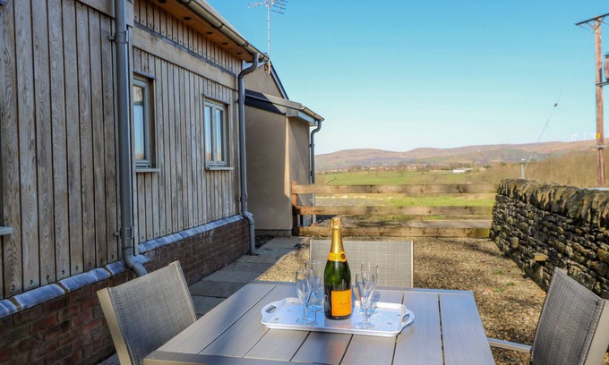 Rochdale Cottage | Oak Cottage