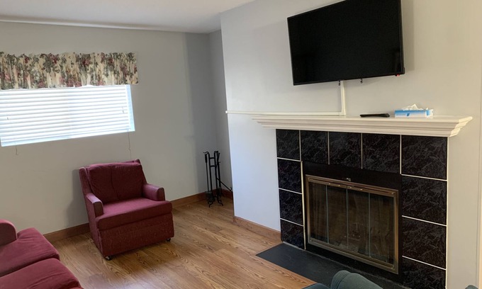 Gatlinburg Condo | Oak Square 109 is a spacious condo with private balcony in downtown