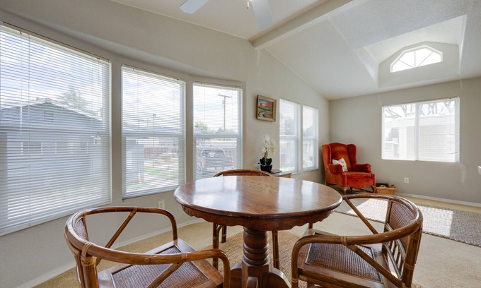 Oak View House | Oak View Home - Close to Beaches & Trails!