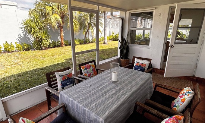 Vero Beach House | Oakmont Beach Bungalow