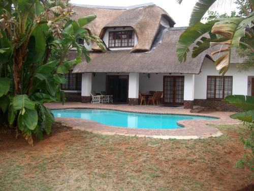 Greater Johannesburg Metropolitan Area House | Oaktree Lodge Guest House