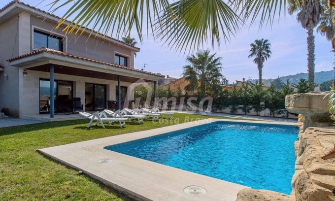 Calonge Villa | Oasis House, Costa Brava, live a relaxing experience.