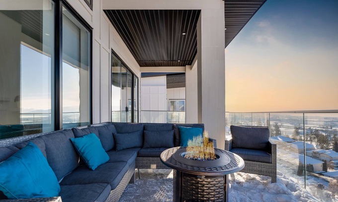 Black Mountain House | Oasis view, Theatre, Firepit/BBQ , Family Friendly