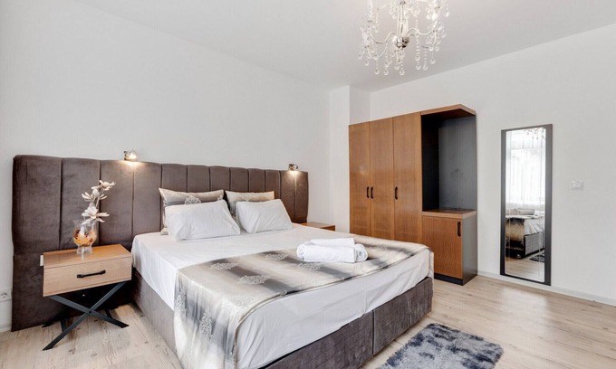 Oberhausen Apartment | Oberhausen Family Retreat