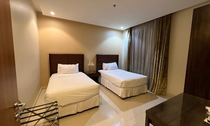 King Abdul Aziz Road Apartment | Obhur Home Suites