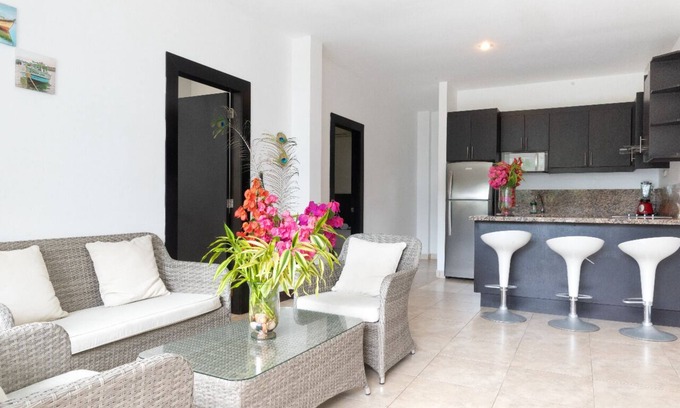 Comuna San Jose Hotel | Ocean Blue Hotel