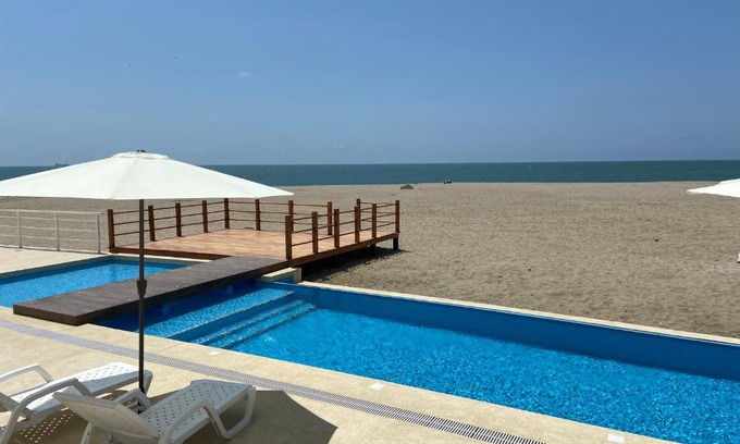 Playas Apartment | Ocean Club - Ocean Suites II